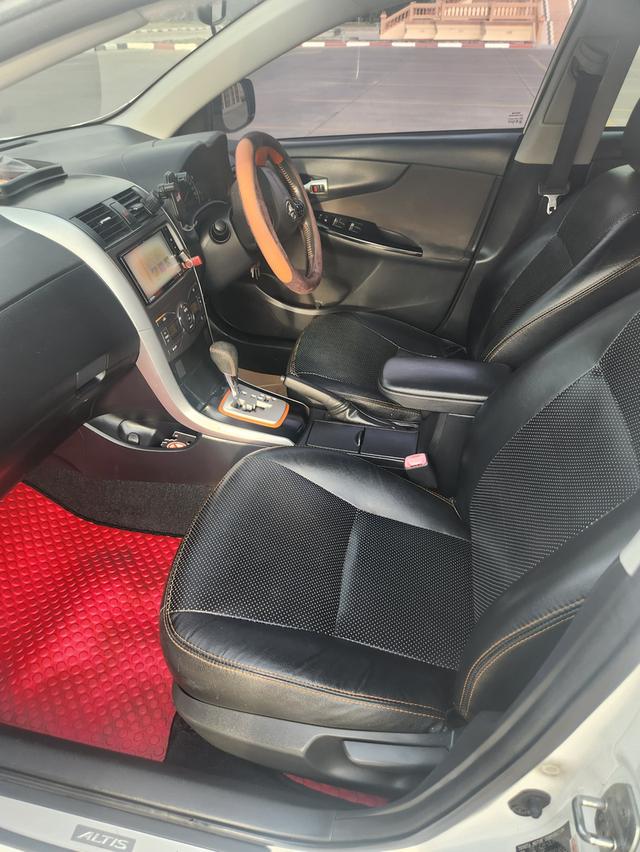 Toyota Corolla Altis TRD sportivo 2013 รูปที่ 13