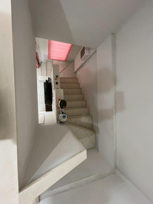 หมู่บ้านสุขสำราญ ลีฟวิ่ง (ประชาอุทิศ 90) ถนน รพช.ประชาอุทิศ ต.คลองบ้านสวน อ.พระสมุทรเจดีย์ จ.สมุทรปราการ 13