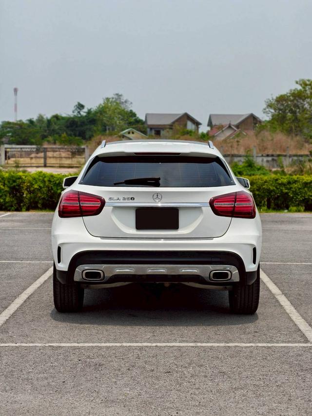 Mercedes Benz GLA250 AMG 2019 รูปที่ 3