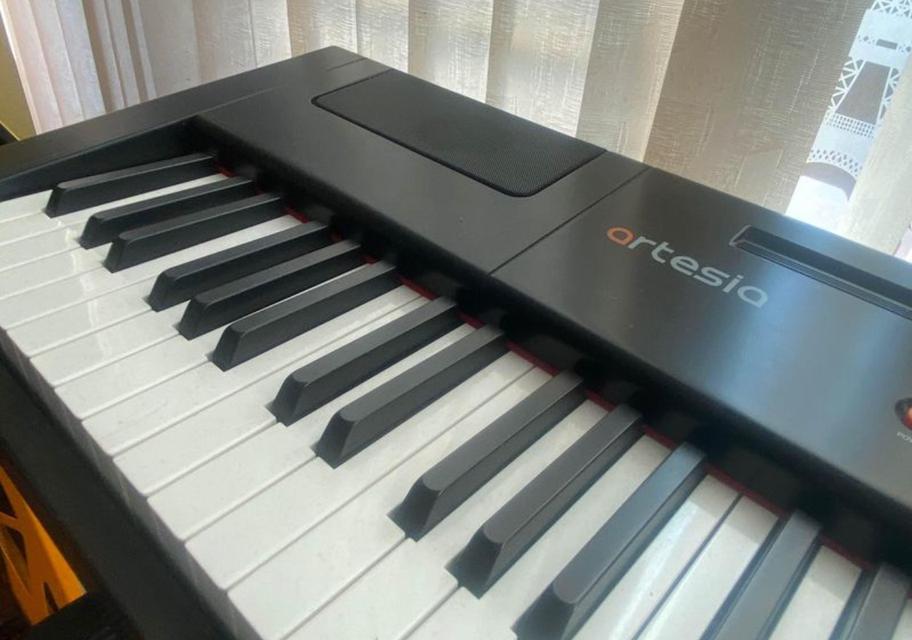 เปียโนไฟฟ้า Artesia 4