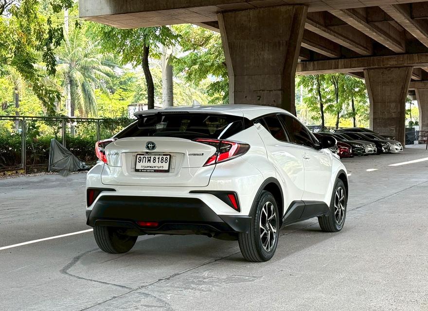 2020 Toyota C-HR 1.8HV  Mid ฟรีดาวน์ รถสวยมือเดียว รูปที่ 2