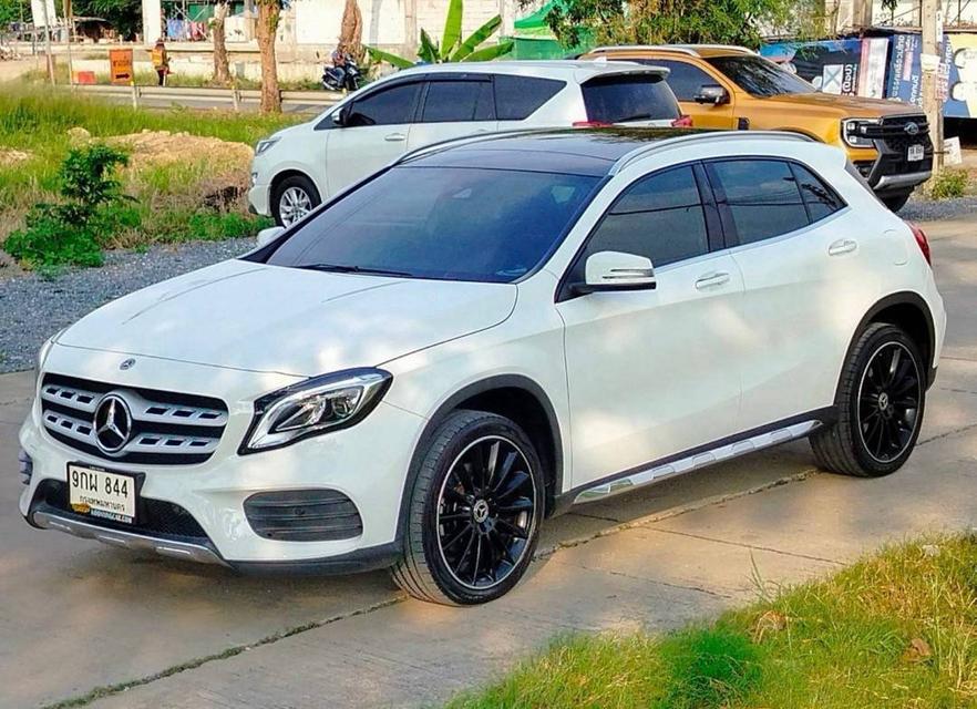 Benz GLA250 AMG Dynamic Facelift Y2019 จด 2020 ไม 32,000 เหมือนได้รถใหม่ 3