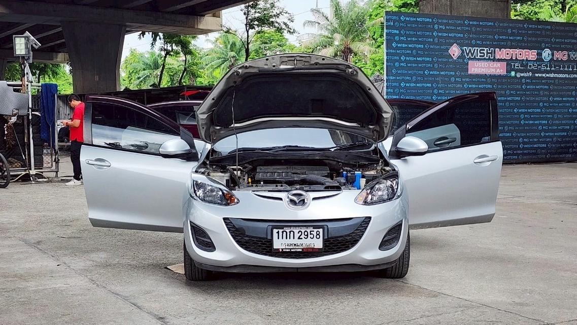 Mazda 2 Elegance 1.5 Sedan AT ปี 2012 10