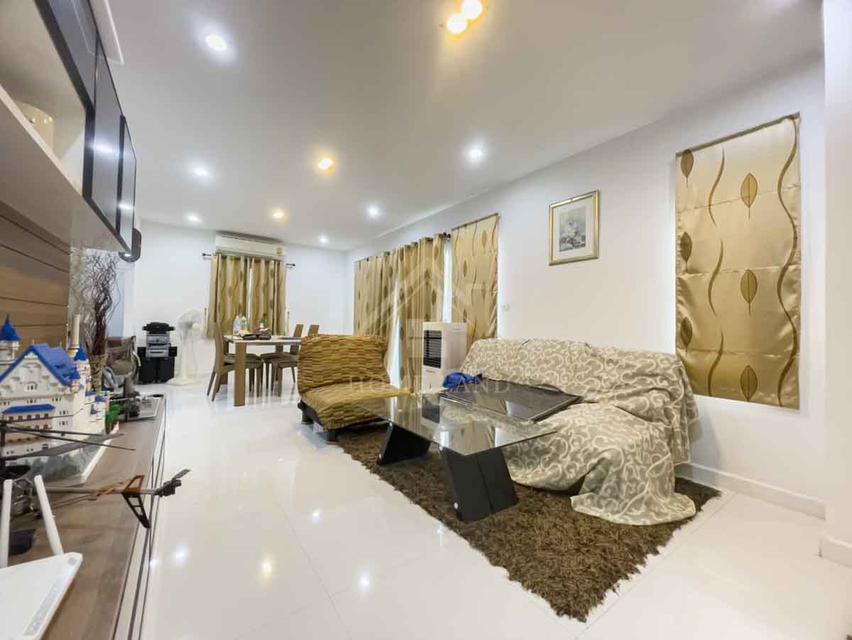 บ้านเดี่ยว 2 ชั้น หมู่บ้าน พฤกษา วิลเลจ 22 ปิ่นเกล้า - สิรินธร หลังมุม 2