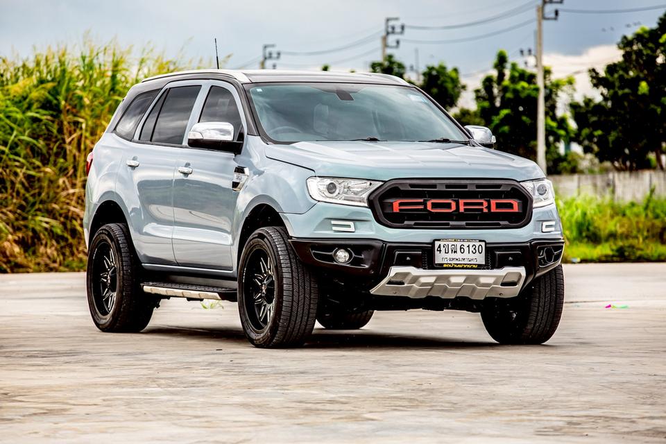 Ford Everest 3.2 Titanium+ 4WD ปี 2015 สีฟ้า