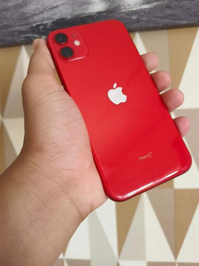 iPhone 11 สีแดง มือสอง