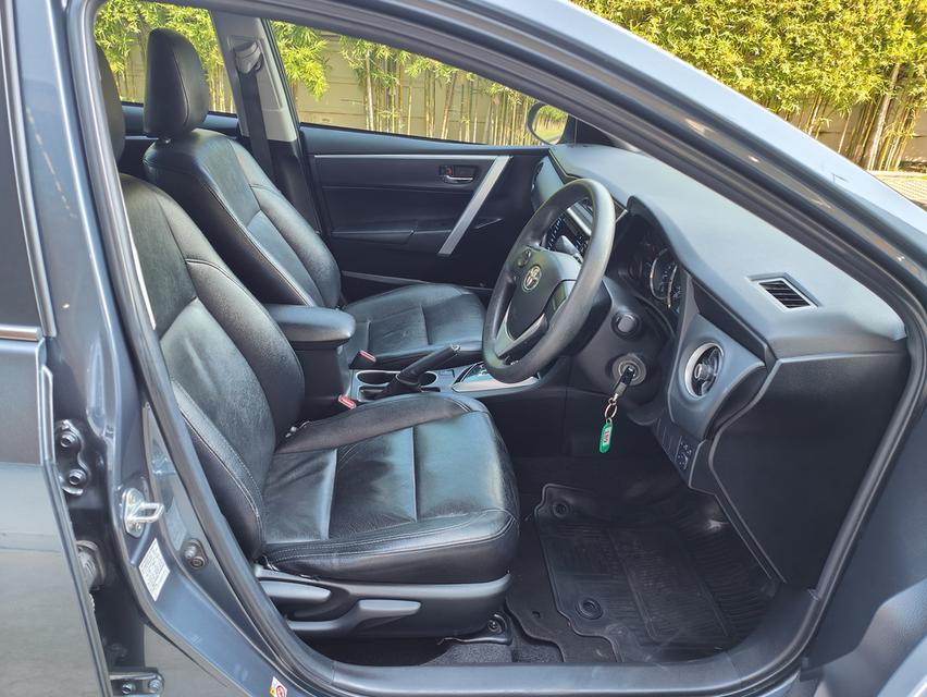 Toyota Corolla Altis 1.8 E AT ปี 2016 รูปที่ 8