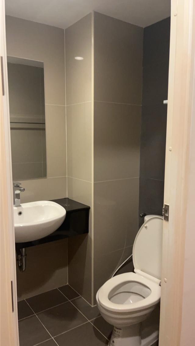 ให้เช่า T-Plus Condo Amata Chonburi ห้องริม ชั้น 4 10