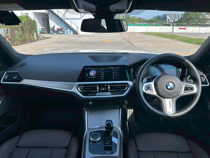 BMW 330e M Sport (G20) 2020 รูปที่ 14