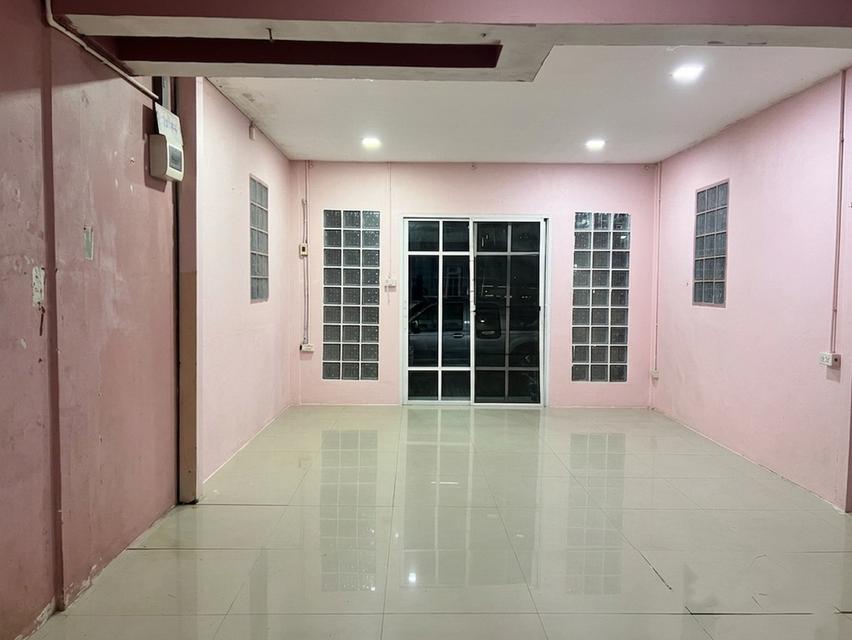 ขายทาวน์โฮม หมู่บ้านเอื่ออาทร 7/3 ลำลูกกาคลอง7 799,000 บาท 4