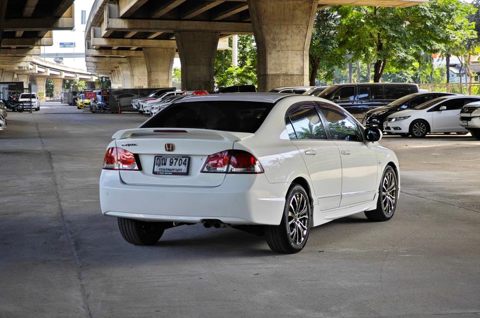 Honda Civic FD 1.8 S VTEC Auto ปี 2011  3