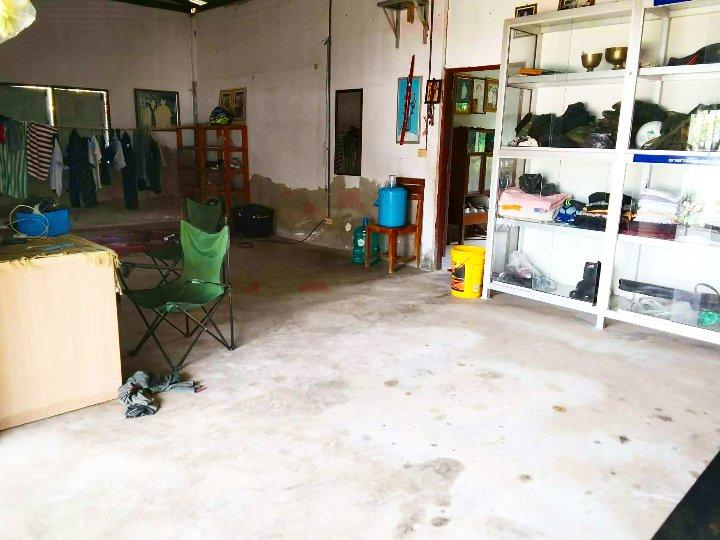 ที่ดินพร้อมสิ่งปลูกสร้าง 4