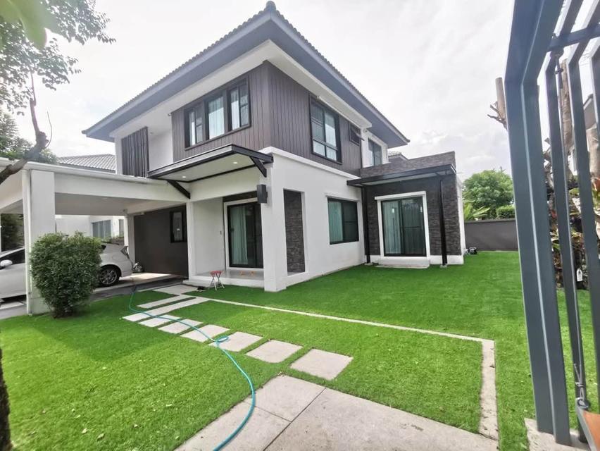 ขายหรือให้เช่า บ้านเดี่ยว2ชั้น มัณฑนา บางนา กม.7 ใกล้ทางด่วนและห้างดัง 2