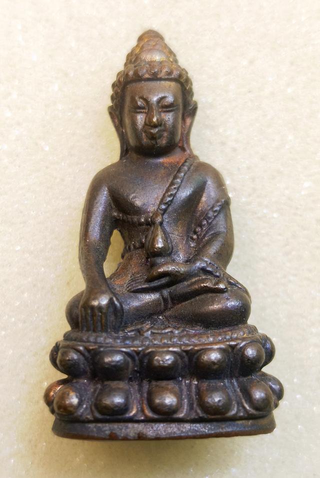 พระกริ่งหลวงพ่อจันทาถาวโร รุ่นแรก พระกริ่งรุ่นแรก หลวงปู่จันทา ถาวโร วัดป่าเขาน้อย อ. วังทรายพูน จ. พิจิตร สภาพสวย