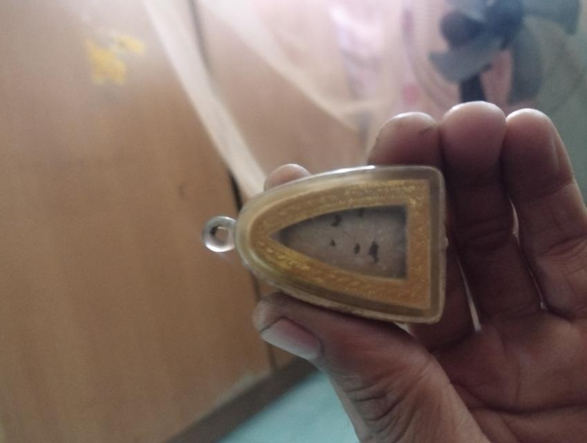 หลวงปู่ทวดรุ่นเตารีด 10