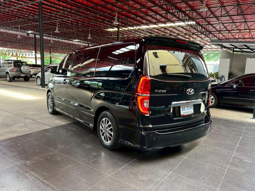 HYUNDAI H-1 2.5 ELITE 2019