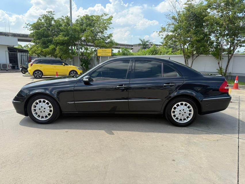 ❤️BENZ E200 Kom w211 สภาพดี💢 ขับ Benz ในราคาเบาๆครับ💢📍รถปี 2004 📍เครื่อง 1.8 Kom ประหยัดมาก📍เครื่อง ช่วงล่างดี แน่นๆ ขับดีมาก  8