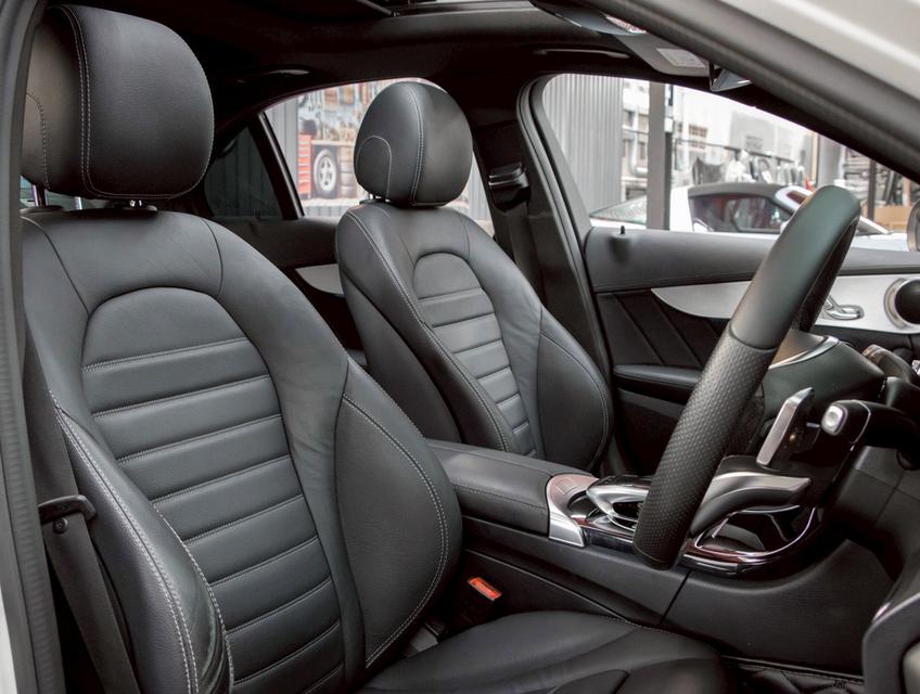 MERCEDES-BENZ C250 2.0 AMG Dynamic ปี 2015 10