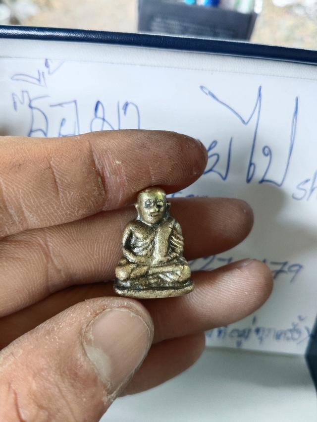 หลวงพ่อเงินพิมพ์นิยม