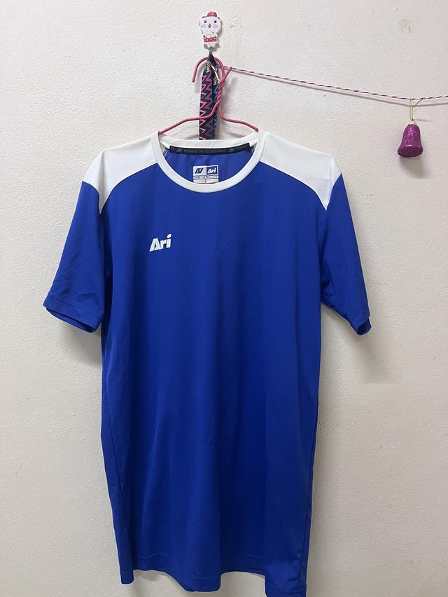 เสื้อ Ari กางเกงวิ่ง adidas Nike