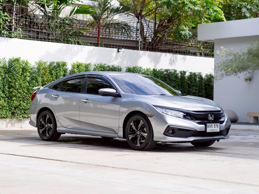 Honda Civic FC 1.8 EL ปี 2019 3
