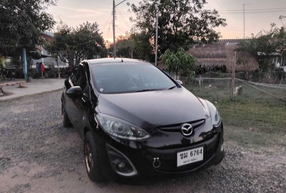 Mazda 2 ตัว Top ปี 2010 หล่อมาก 4