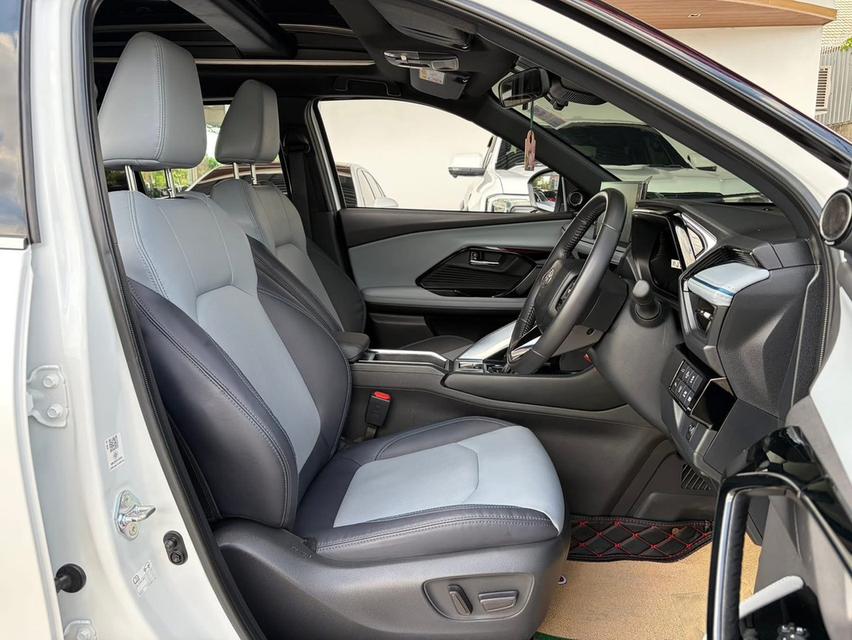 TOYOTA YARIS CROSS 1.5 HEV PREMIUM LUXURY ปี 2024 โฉม ปี23-ปัจจุบัน ตัวท็อปสุด สีขาว รูปที่ 10