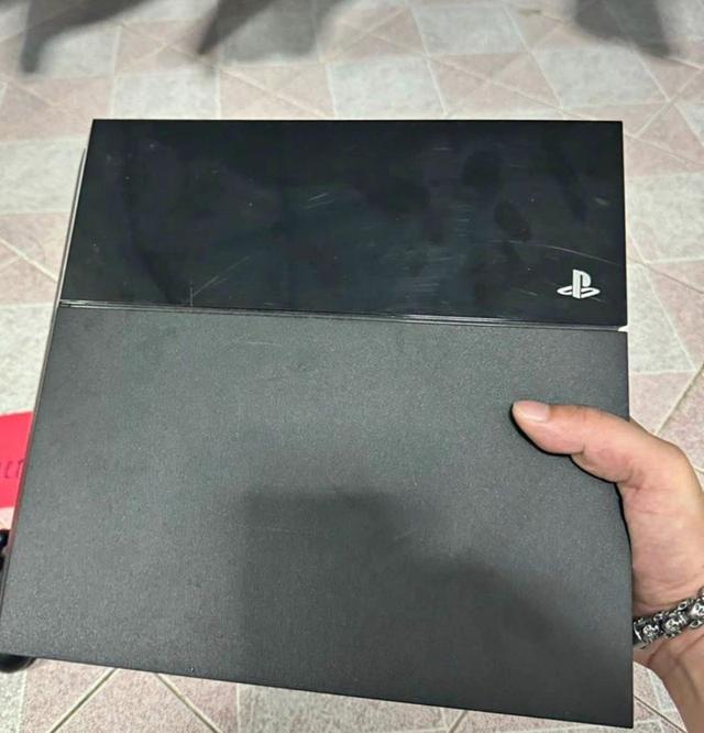 เครื่องเล่นเกม Sony PlayStation 4