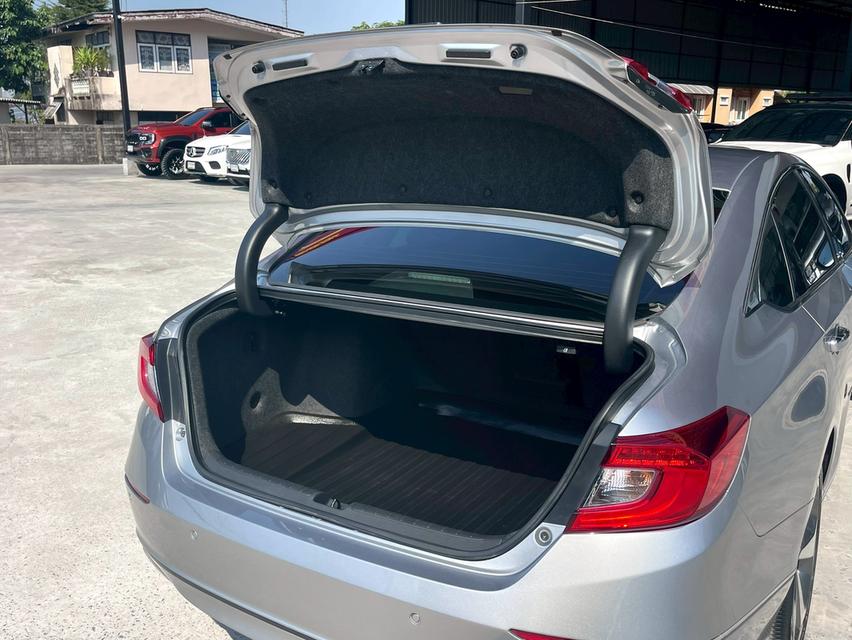Honda Accord 2.0Hybrid Tech ปี19 รูปที่ 17