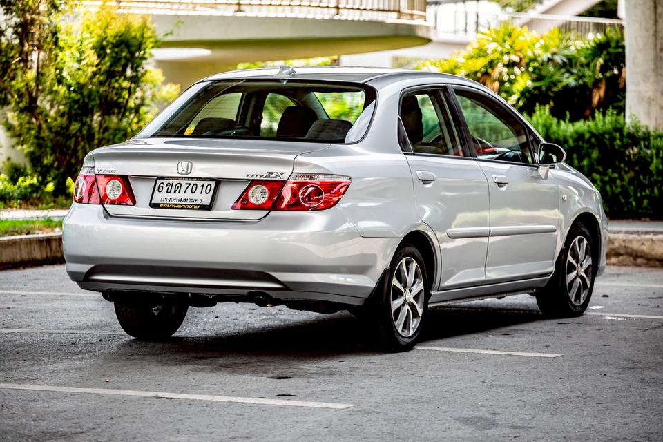 Honda City ZX 1.5 เกียร์ออโต้  ปี 2008 สีบรอนซ์ 6