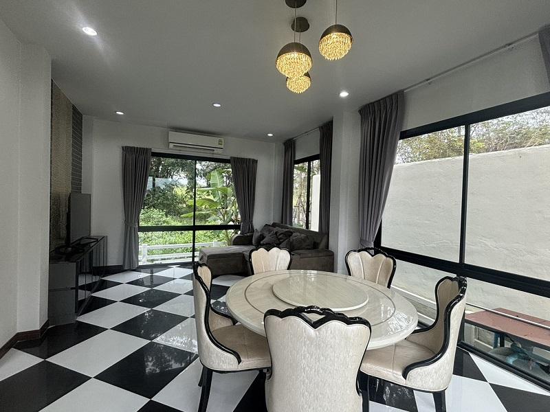 ขายบ้านเดี่ยววิวสวยสไตล์พูลวิลล่า วิวสวย หมู่บ้าน the paradis ถนนธนะรัชต์ ปากช่อง นครราชสีมา. 4