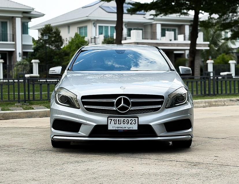รหัสรถ AVA6923 🌟 Benz A180 W176 ปี 2015 ตัว AMG Top สุด รูปย่อยที่ 2