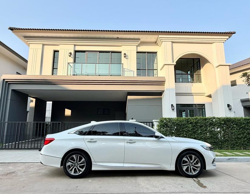 Honda Accord 1.5EL ปี19 รูปที่ 4