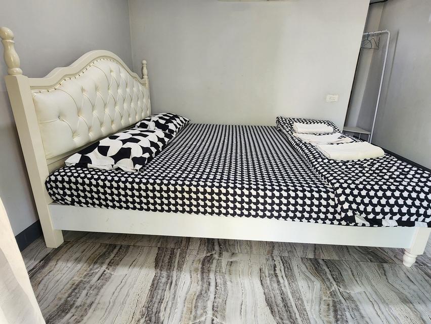 ที่ดิน พร้อมสิ่งปลูกสร้าง  20