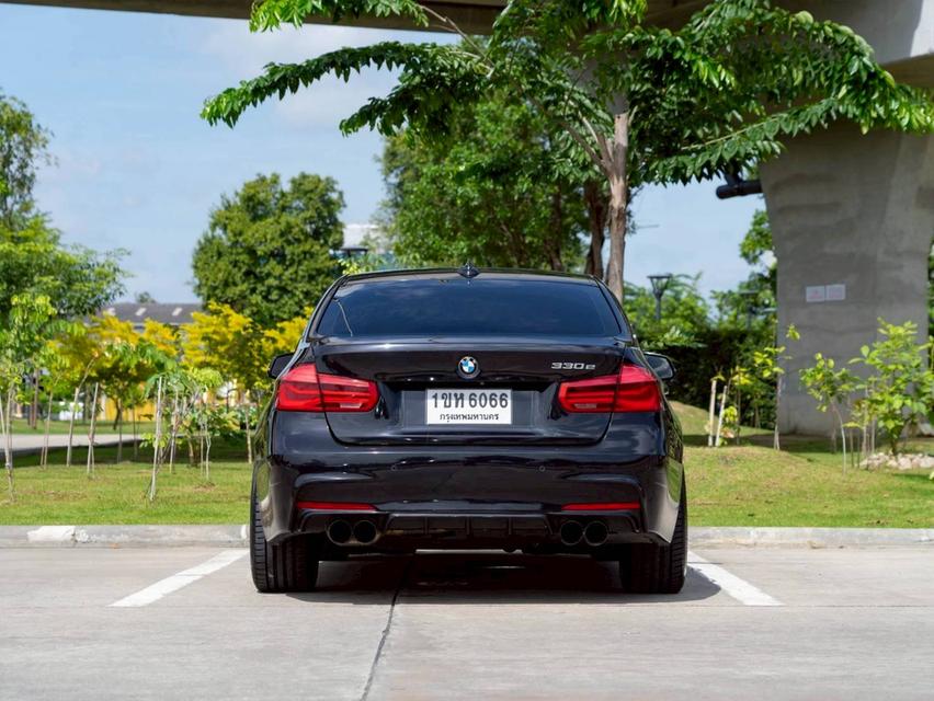 BMW 330e M Sport F30 2016 11