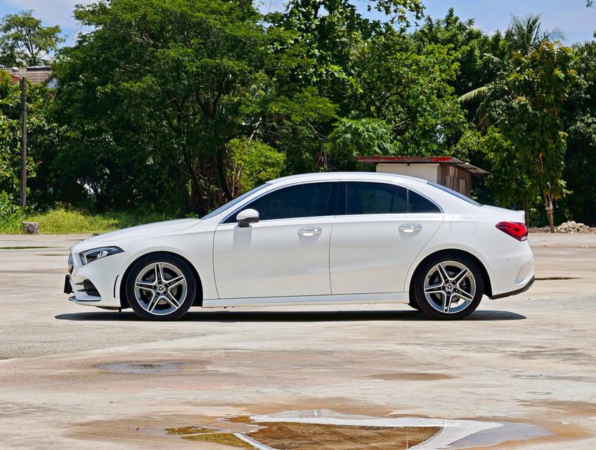Mercedes-Benz A200 AMG Dynamic ปี 2020 3