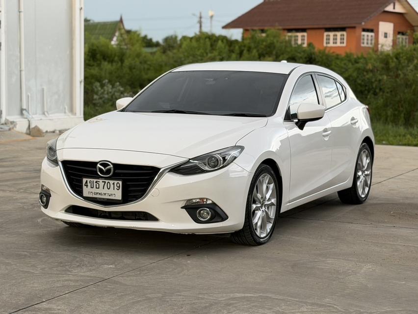 Mazda3 S Hatchback 2.0 ปี 2015 เจ้าของเดียว พร้อมใข้งาน สภาพดี รูปย่อยที่ 3