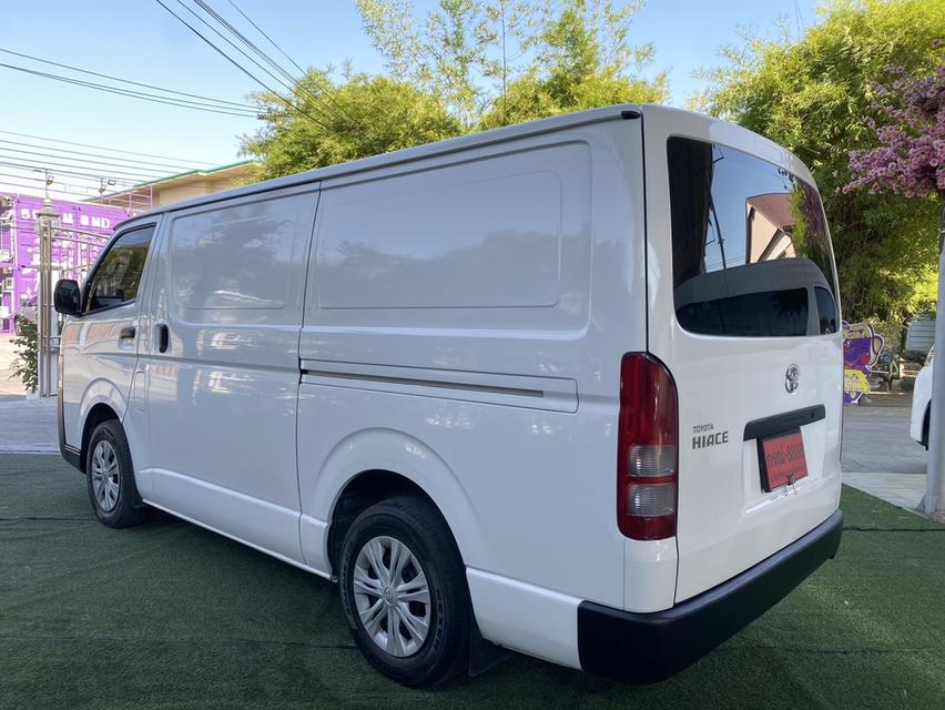 Toyota Hiace 3.0 ตัวเตี้ย D4D Van ปี 2019 #ตู้ทึบสำหรับบรรทุก #ปูพื้นแล้ว 3