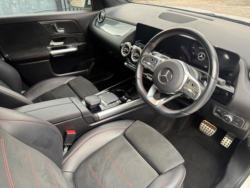 Benz Gla200 Amg ปี 2022 สีขาว ไมล์ 55,xxx Km 8