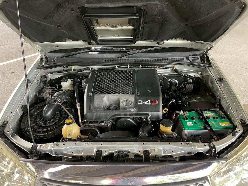 ขาย Toyota Fortuner 3.0V ปี09 16
