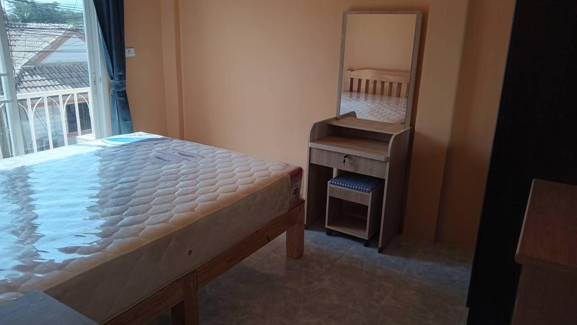 ทาวน์เฮ้าส์ขนาด ๓ ห้องนอน ๒ ห้องน้ำ 14