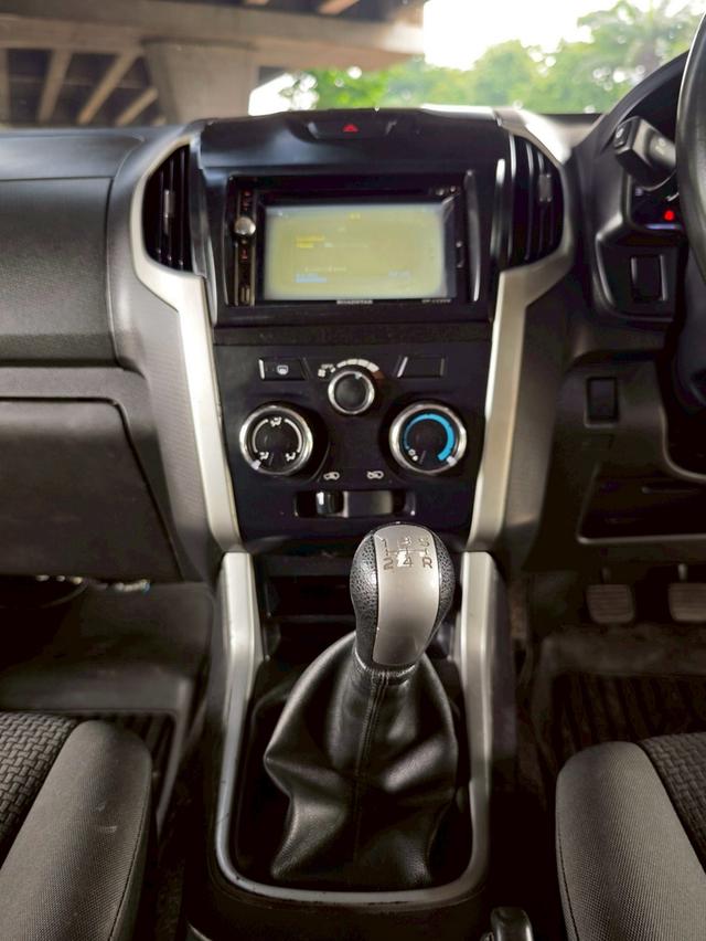 Isuzu D-Max Space Cab 2.5 Ddi Z Hi-Lander MT ปี 2012 13