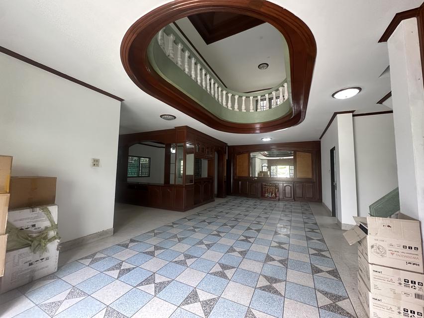 🏡 บ้านเดี่ยวหลังใหญ่   98 ตร.ว. | เพชรเกษม 69 เลียบคลองภาษีเจริญฝั่งเหนือ 8 เขตภาษีเจริญ  กรุงเทพฯ 2