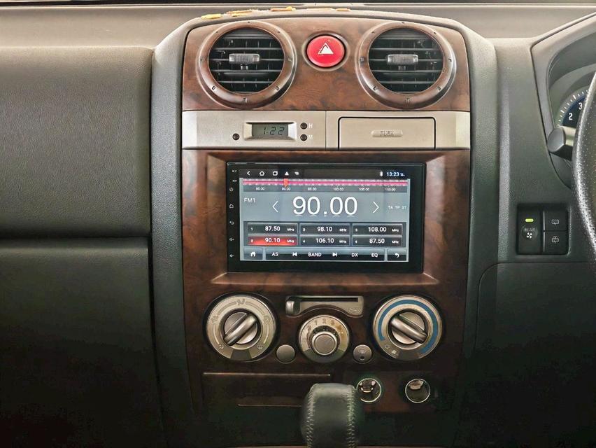 ISUZU MU-7  (3.0) 7