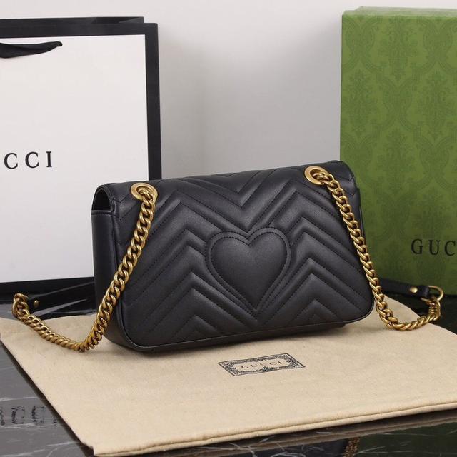 Gucci GG Marmont Small Matelasse Bag 2