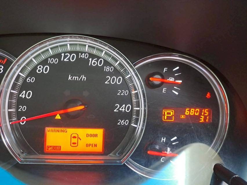 Nissan Teana 2.5 XV รุ่นท็อปสุด ปี 2011 หลังคาซันรู๊ฟ สภาพสวยมาก มือเดียวจากป้ายแดง 10