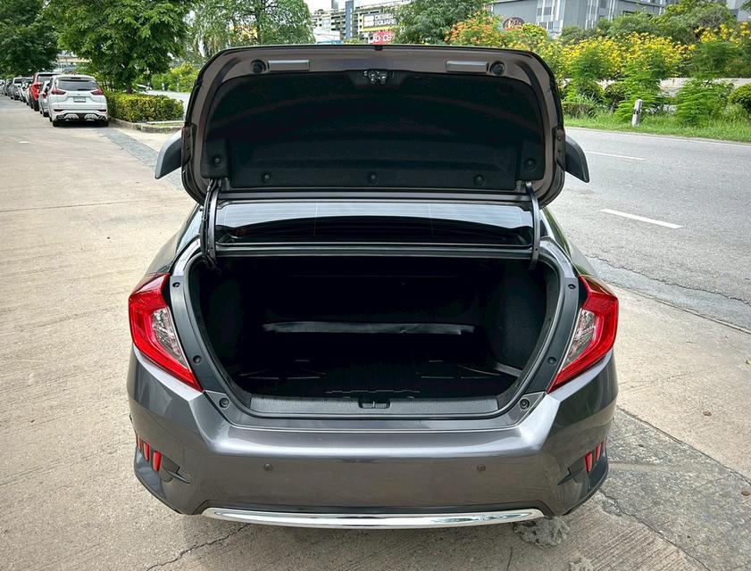 ขาย Honda Civic 1.8E ปี17 16