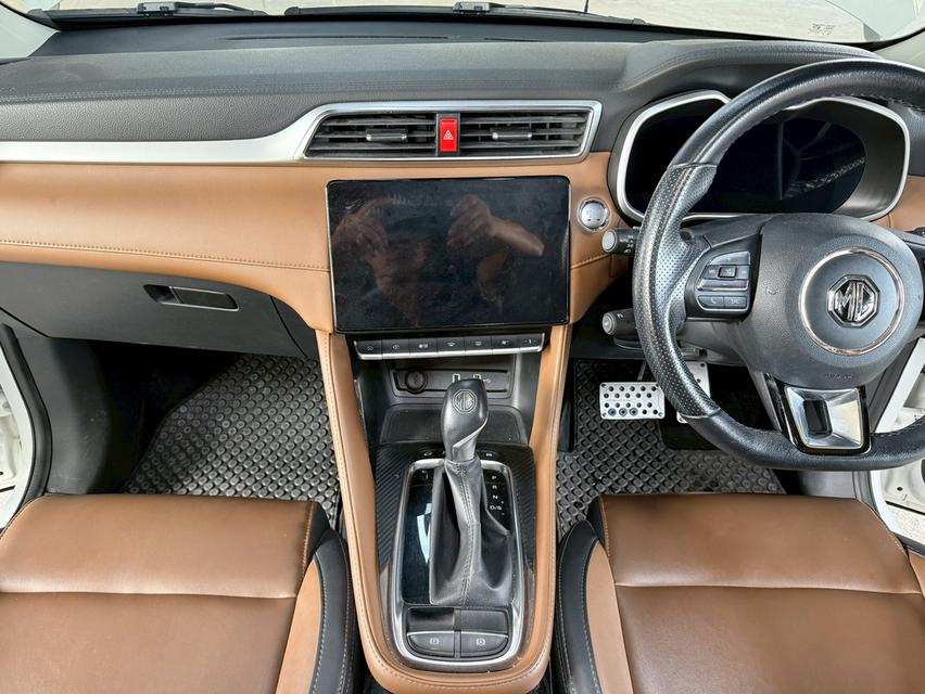 ขายด่วน! MG ZS 1.5 X+ Sunroof AT ปี 2021 รถสวยมือเดียว สภาพดี พร้อมขับทันที! 10