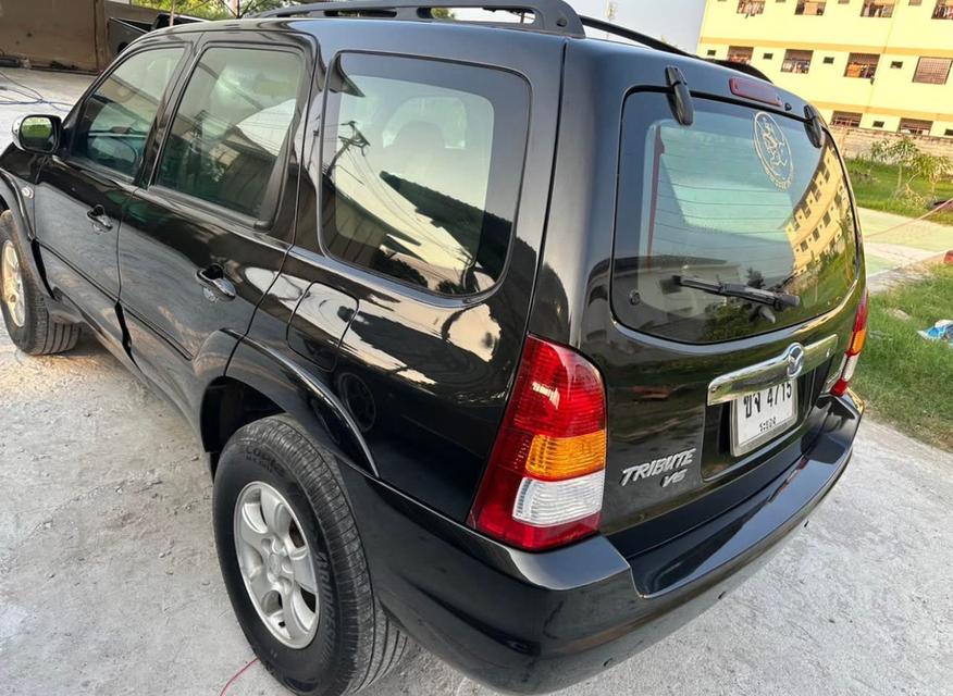 Mazda Tribute สีดำ 3