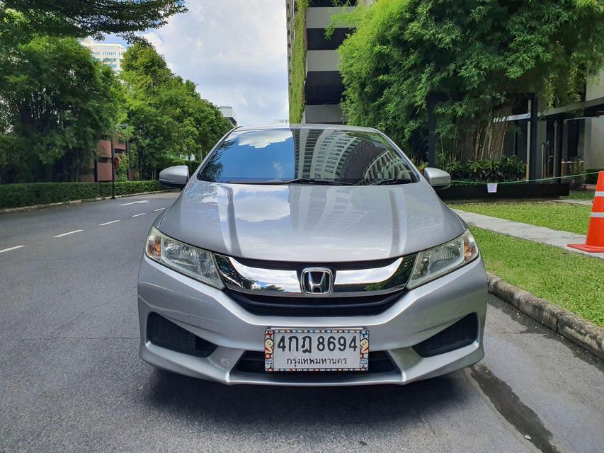 Honda CITY 1.5V CVT สีบรอนเงิน เกียร์ออโต้ ปี2015  2